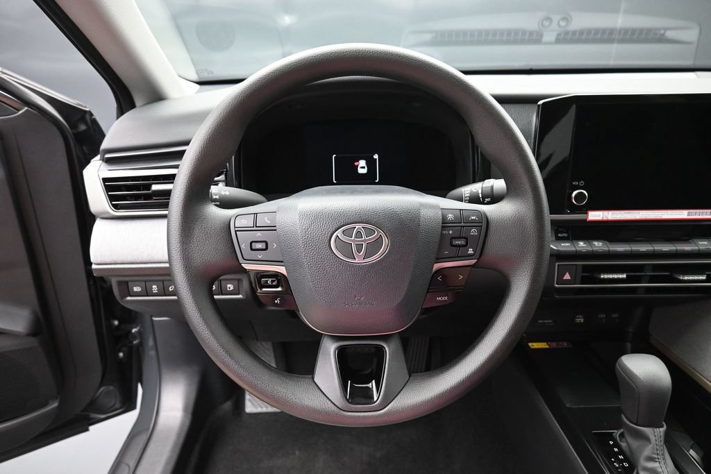 Used 2026 Toyota Camry LE FWD image 14