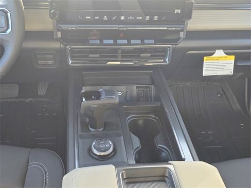 New 2026 GMC Hummer EV SUV image 15