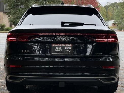 Used 2019 Audi Q8 Premium Plus w/ Premium Plus image 8