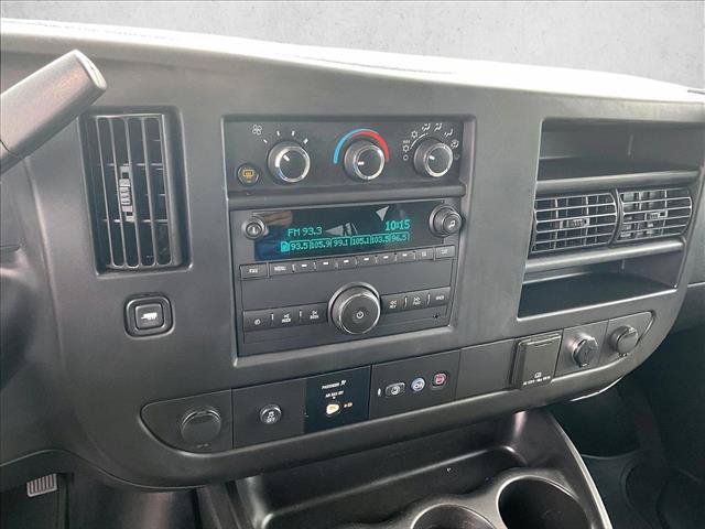 Used 2018 Chevrolet Express 3500 LT w/ LT Preferred Equipment Group RWD image 23