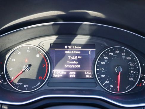 Used 2017 Audi A4 2.0T Premium Plus image 31