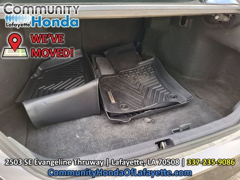 Used 2023 Toyota Camry LE FWD image 9