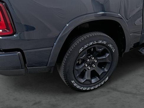 Used 2025 RAM 1500 Big Horn AWD/4WD image 12