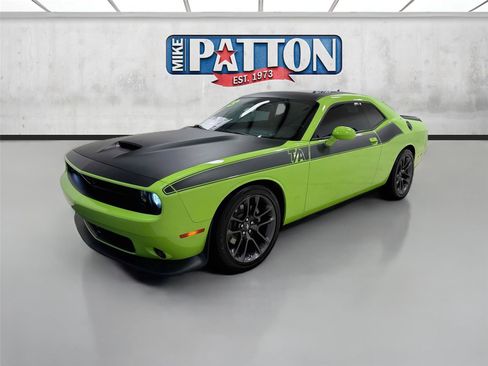 Used 2023 Dodge Challenger R/T w/ T/A Package RWD image 3