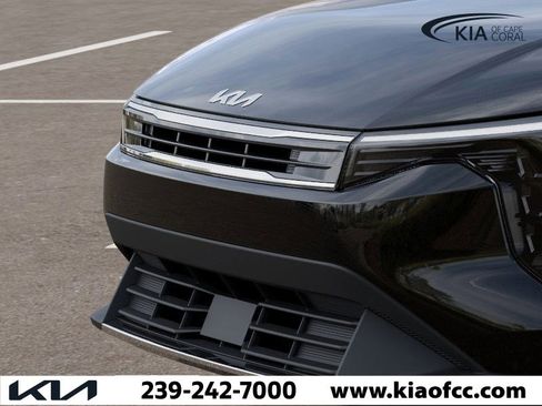 New 2025 Kia K4 EX image 12