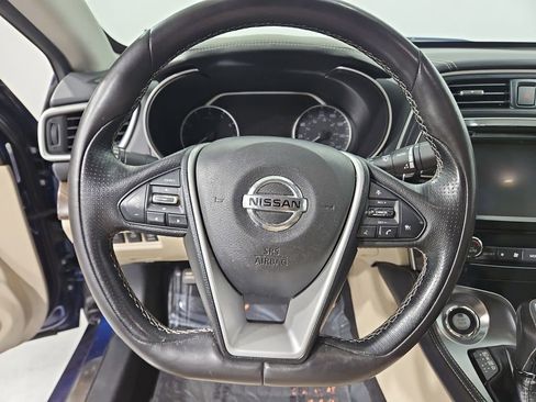 Used 2017 Nissan Maxima Platinum image 15