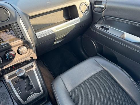 Used 2014 Jeep Compass Latitude w/ Sun/Sound Group image 18