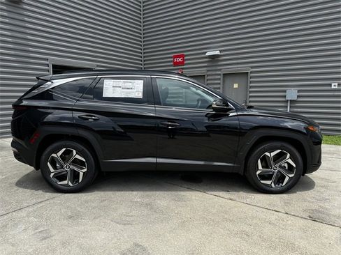 New 2024 Hyundai Tucson Limited image 2