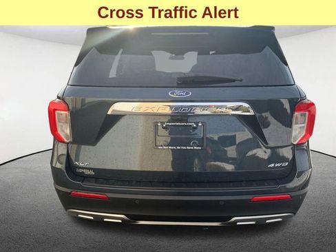 Used 2023 Ford Explorer XLT w/ Equipment Group 202A image 12