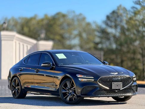 Used 2023 Genesis G70 2.0T w/ Sport Prestige Package image 5