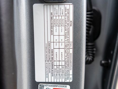 Used 2023 GMC Sierra 1500 AT4 w/ Technology Package image 41