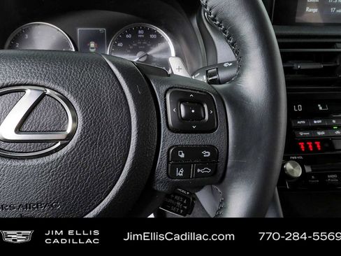 Used 2025 Lexus IS 350 F Sport RWD image 10