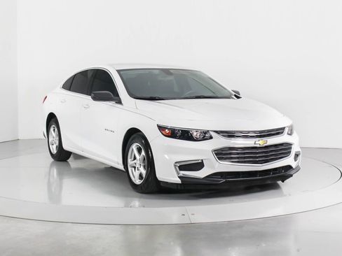 Used 2018 Chevrolet Malibu LS FWD image 11