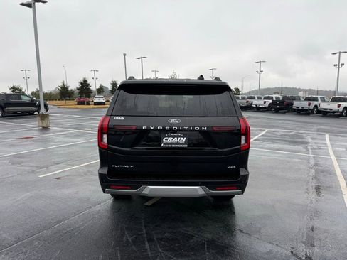New 2026 Ford Expedition Max Platinum w/ Driver's Package image 6