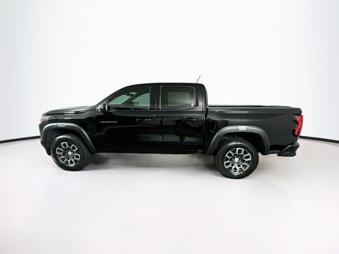 Used 2024 Chevrolet Colorado LT w/ LT Convenience Package RWD image 4