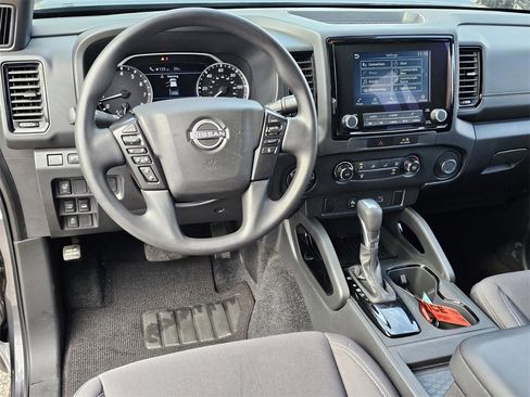 Used 2023 Nissan Frontier SV w/ Midnight Edition Package image 32