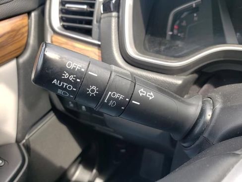 Used 2021 Honda CR-V Touring image 30