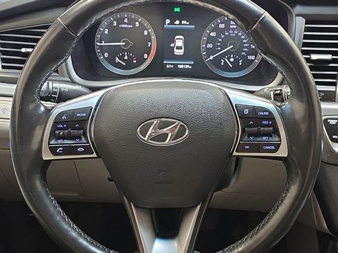 Used 2019 Hyundai Sonata SEL image 15