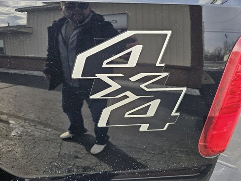 Used 2016 Ford F250 XLT w/ XLT Premium Package image 25