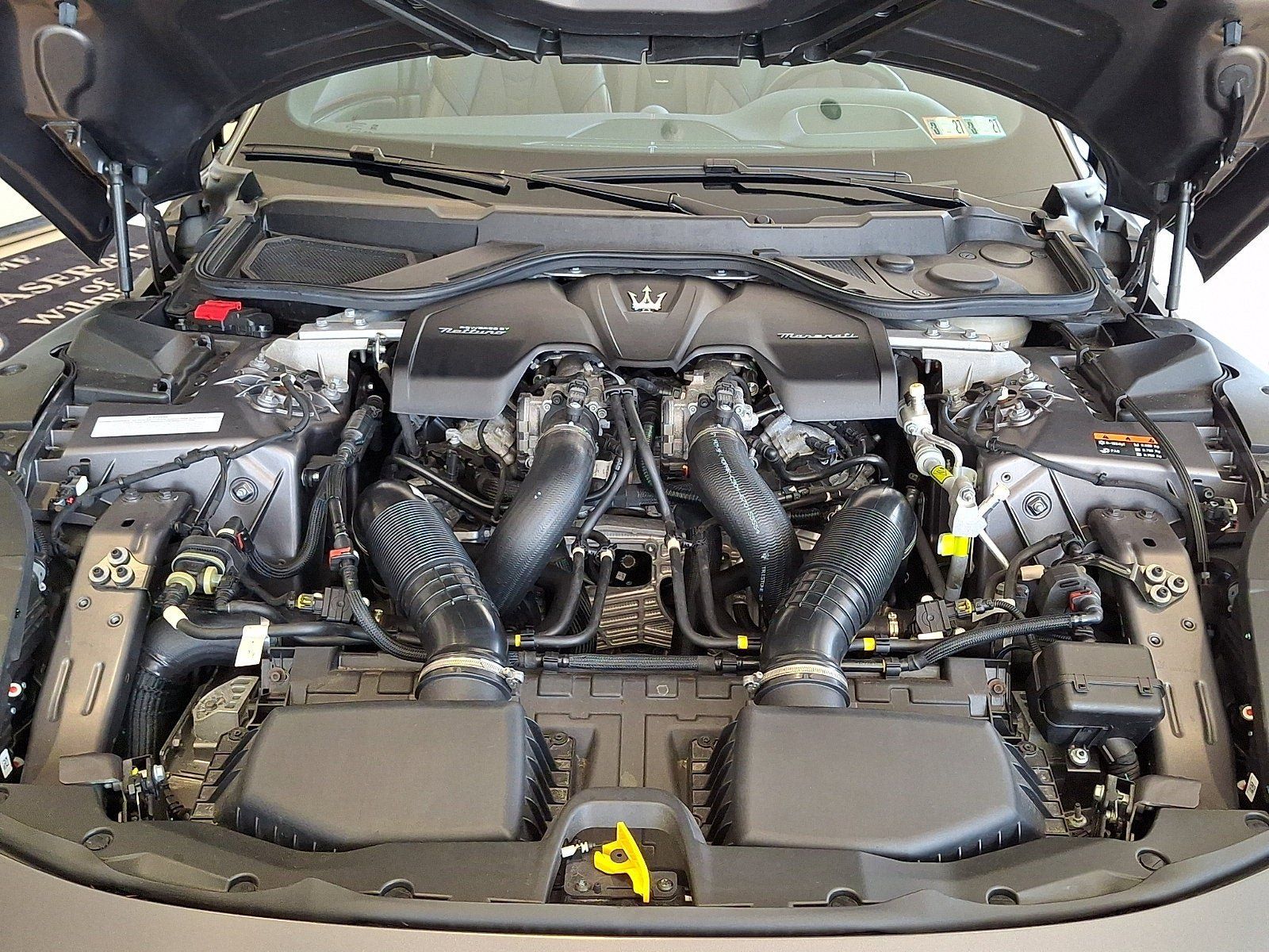 Certified 2024 Maserati GranCabrio Trofeo AWD/4WD image 27