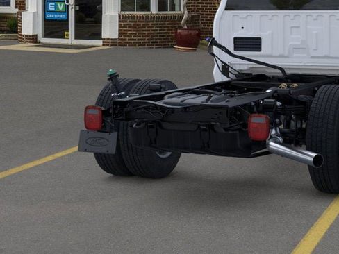New 2025 Ford F350 XLT w/ XLT Value Package image 30