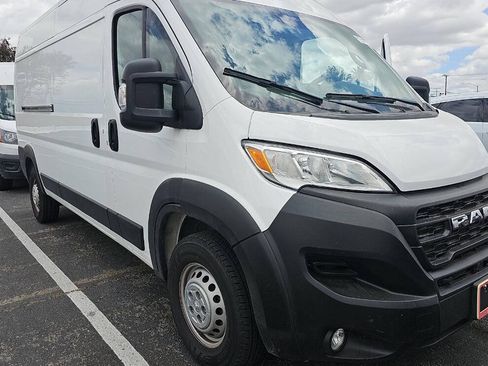 Used 2024 RAM ProMaster 2500 w/ Safety Group FWD image 1