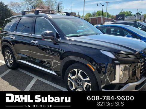 Used 2023 Hyundai Palisade Limited AWD/4WD image 1