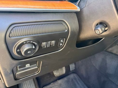 Used 2022 Jeep Grand Wagoneer Series III AWD/4WD image 14