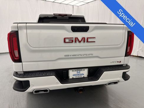 Used 2024 GMC Sierra 1500 AT4 w/ Technology Package AWD/4WD image 8