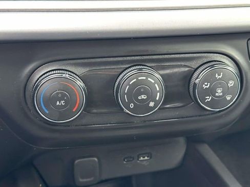 Certified 2024 Chevrolet Trax LS w/ Driver Confidence Package image 20