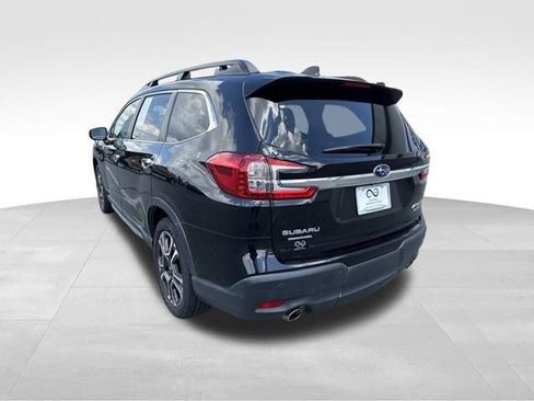 Used 2023 Subaru Ascent Touring AWD/4WD image 6