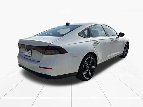 Certified 2026 Honda Accord SE image 8