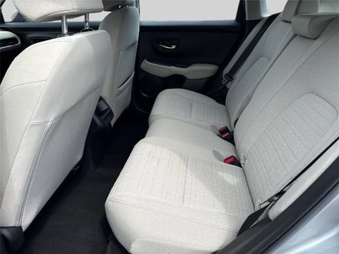 Used 2023 Honda HR-V LX image 18