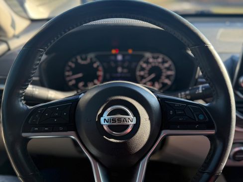 Used 2019 Nissan Altima 2.5 Platinum image 61