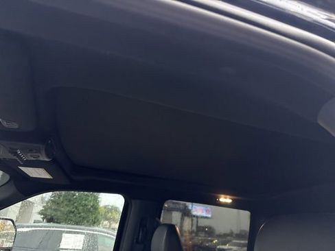 Used 2022 Ford F350 Lariat w/ Lariat Ultimate Package image 11