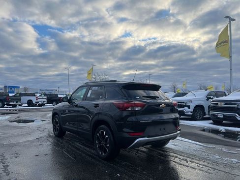 Used 2023 Chevrolet TrailBlazer LT image 6