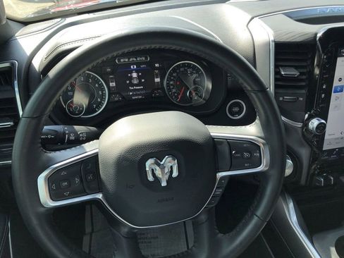 Used 2023 RAM 1500 Laramie AWD/4WD image 15