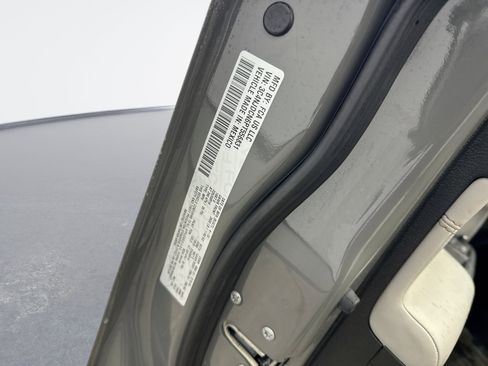 Used 2023 Jeep Compass Limited w/ Sun and Sound Group image 12