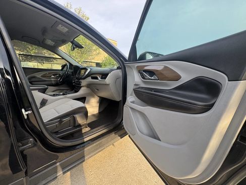 Used 2019 GMC Terrain SLE w/ Driver Convenience Package FWD image 21
