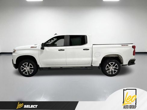 Used 2020 Chevrolet Silverado 1500 LT Trail Boss AWD/4WD image 11