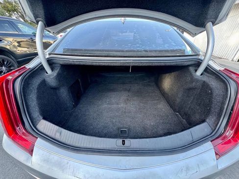 Used 2018 Cadillac XTS Luxury image 12