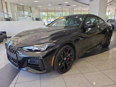 Used 2026 BMW 430i xDrive Coupe w/ M Sport Package AWD/4WD image 1