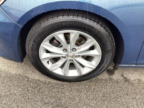 Used 2025 Chevrolet Malibu LT FWD image 36