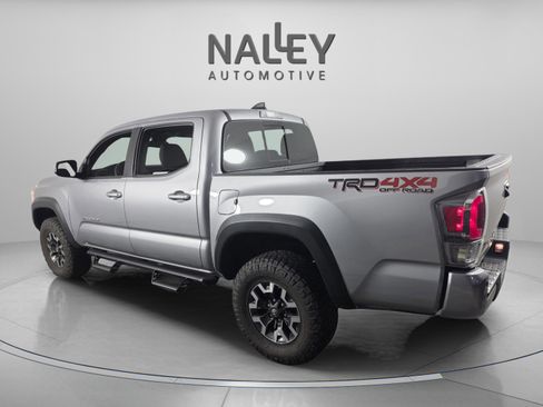 Used 2020 Toyota Tacoma SR5 image 3