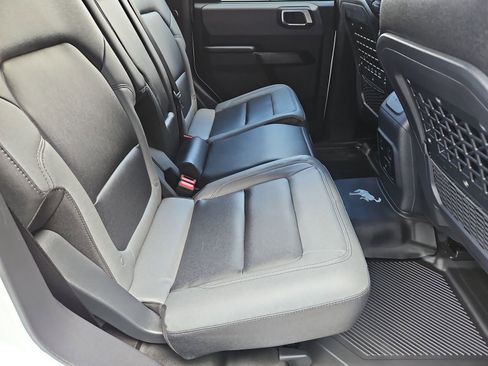 Used 2024 Ford Bronco Black Diamond image 20