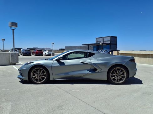 Used 2024 Chevrolet Corvette Stingray Preferred Cpe w/ 2LT RWD image 3