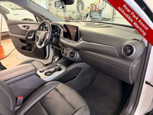 Used 2024 Chevrolet Blazer LT w/ Midnight/Sport Edition AWD/4WD image 35