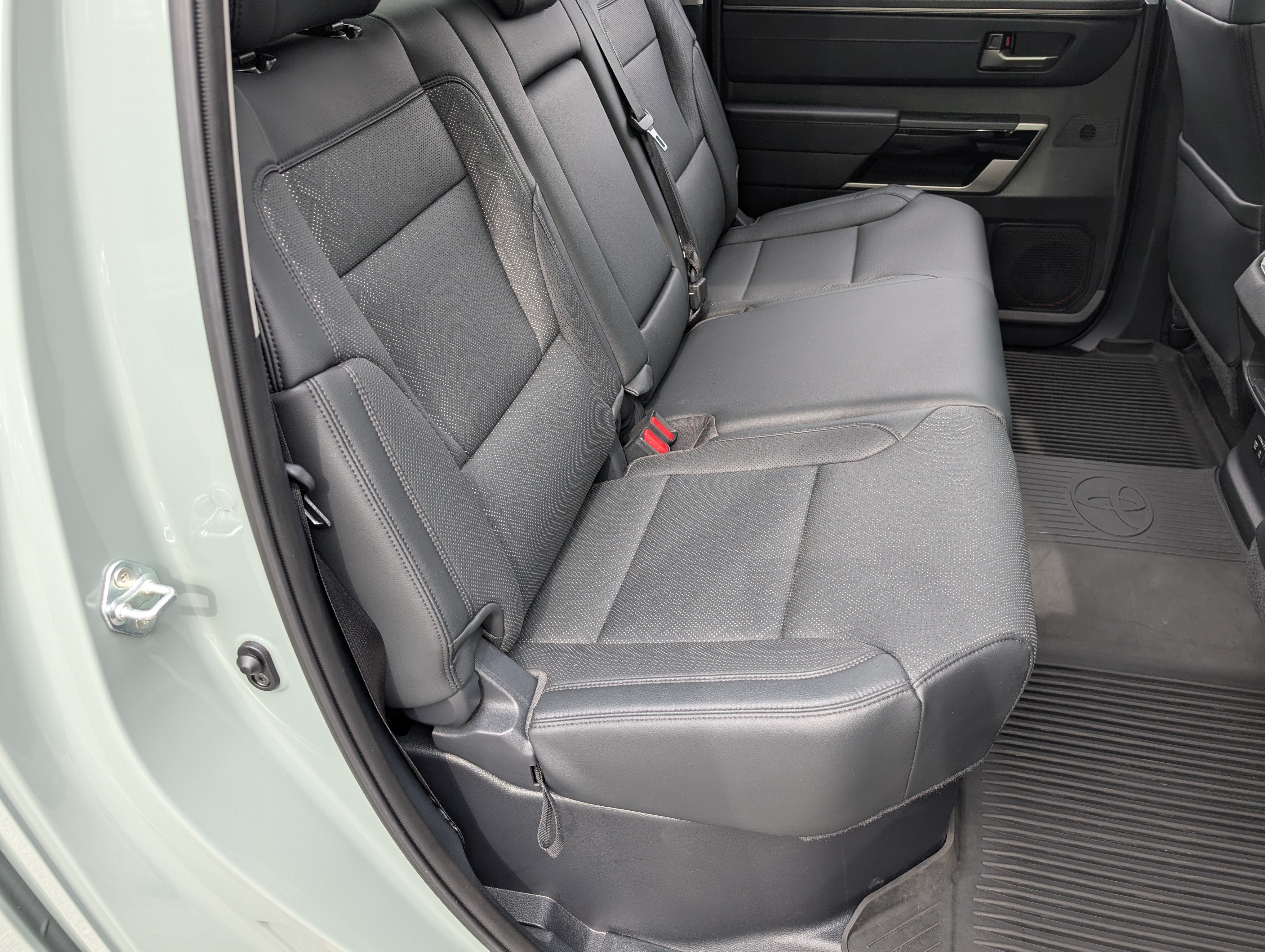 Used 2024 Toyota Tundra Limited w/ TRD Off-Road Package AWD/4WD image 20