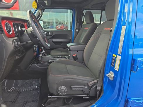 Used 2021 Jeep Wrangler Unlimited Rubicon w/ Cold Weather Group image 10