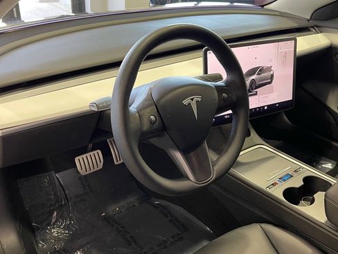 Used 2023 Tesla Model 3 Performance image 23